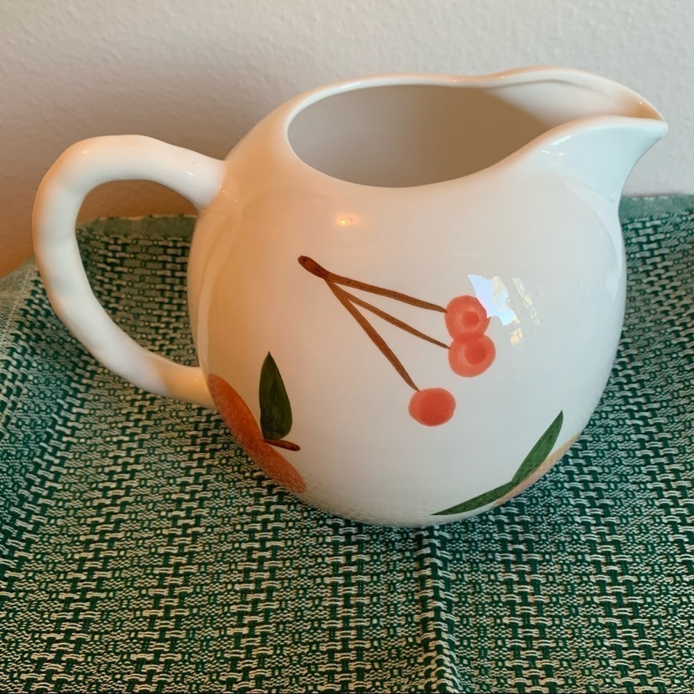 Vintage hand painted ceramic fruit pitcher country farmhouse kitchen decor - Picture 3 of 10